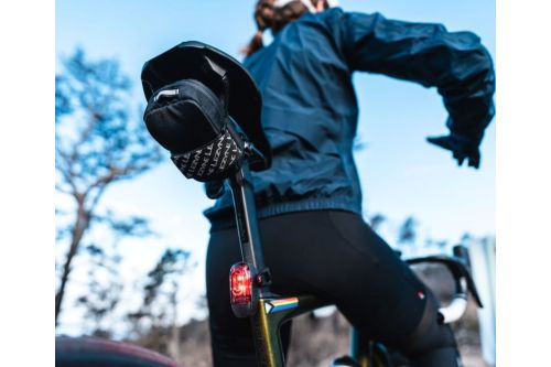 Sakwa Podsiodłowa LEZYNE Road Caddy Black